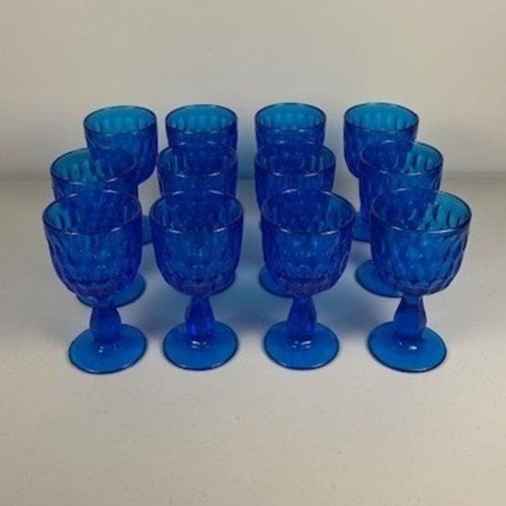Fenton Cobalt Blue Thumbprint Glass Goblets Set of 4‎ Vintage Water Wine Glasses - Picture 3 of 16
